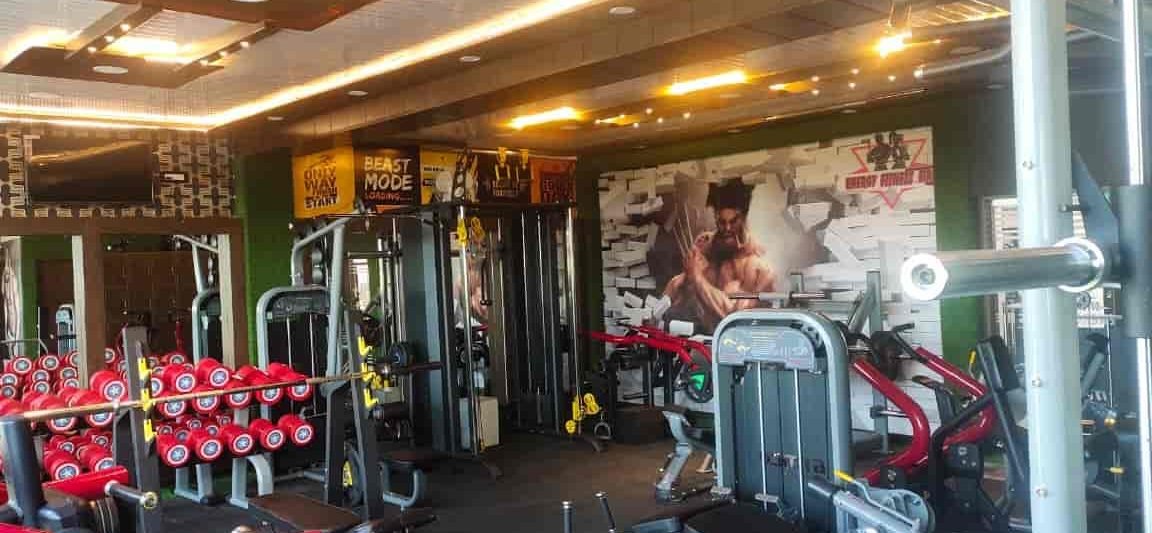 the best gym en varanasi